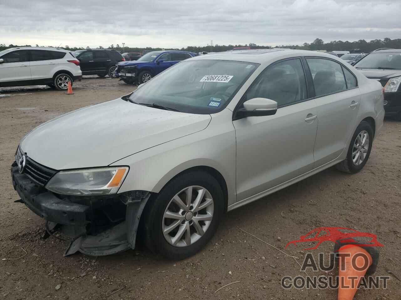 VOLKSWAGEN JETTA 2011 - 3VWDX7AJXBM005815