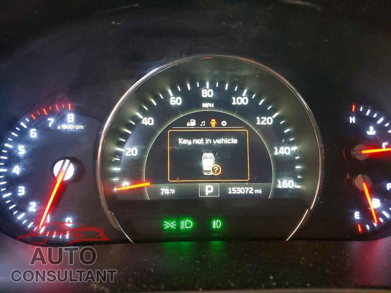 KIA SORENTO 2017 - 5XYPHDA51HG323472