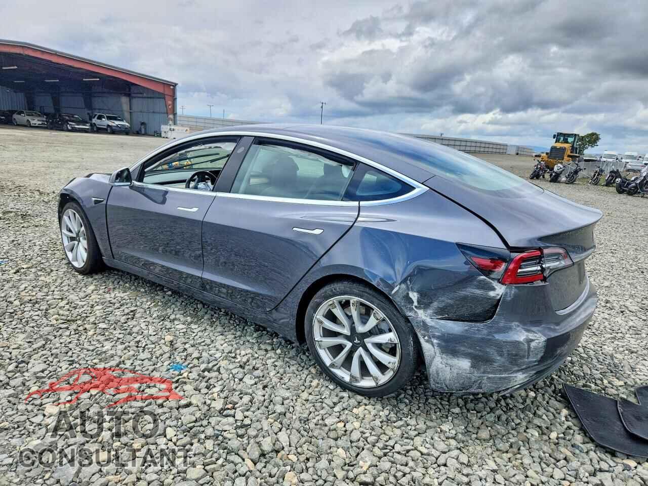 TESLA MODEL 3 2018 - 5YJ3E1EB2JF086848