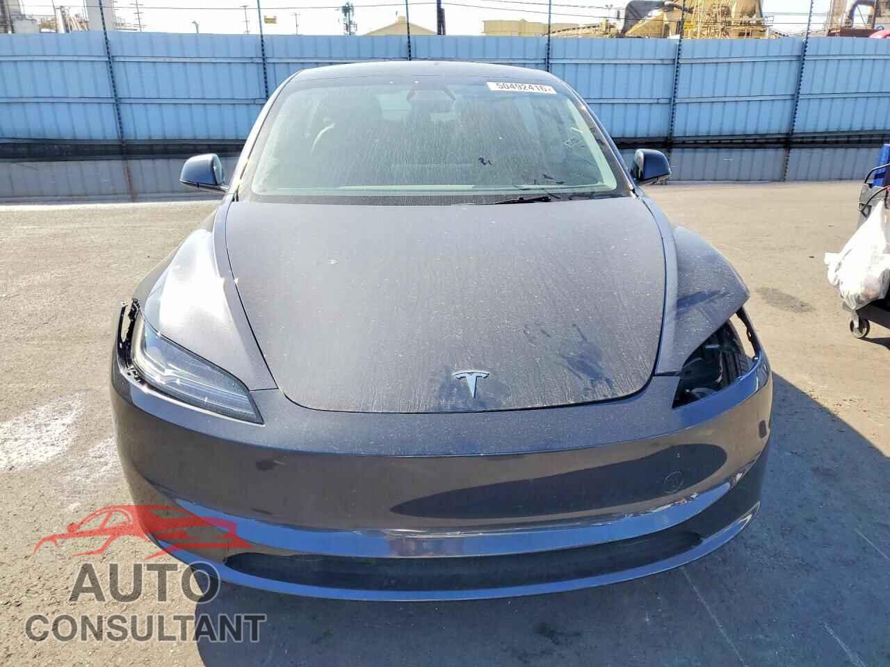 TESLA MODEL 3 2025 - 5YJ3E1EA7SF047889