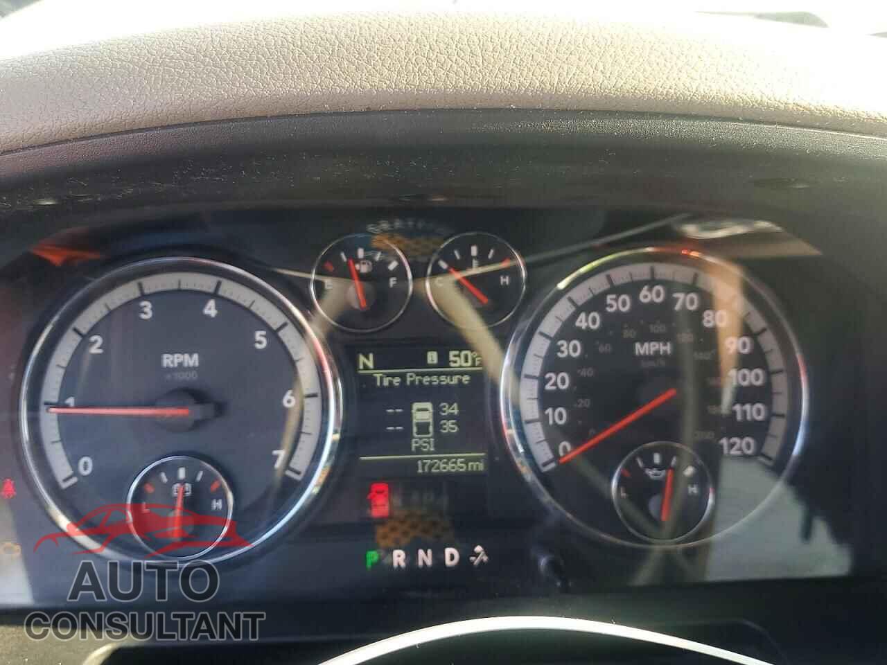 DODGE RAM 1500 2012 - 1C6RD7LT1CS172256