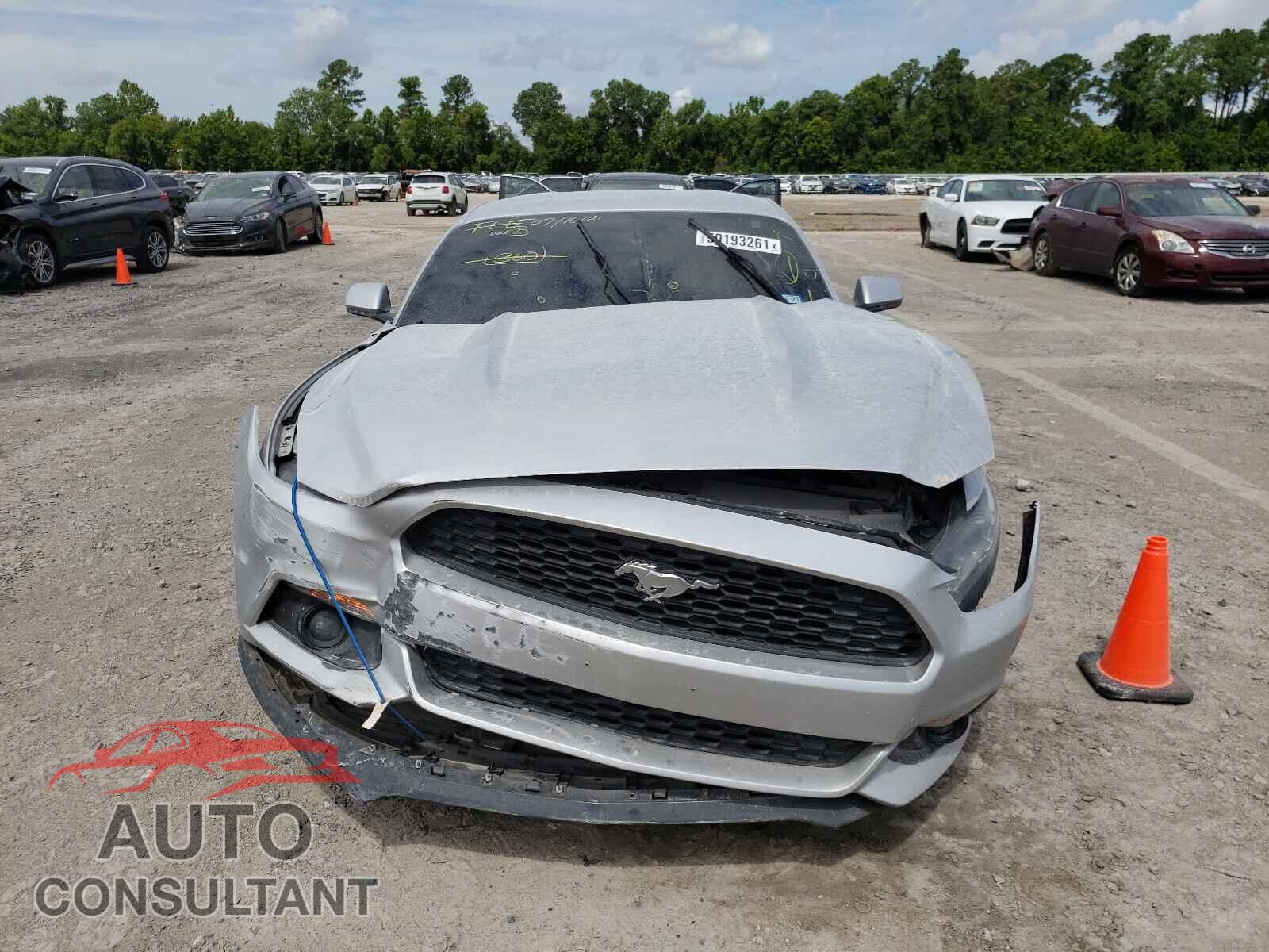 FORD MUSTANG 2017 - 1FA6P8TH5H5353943