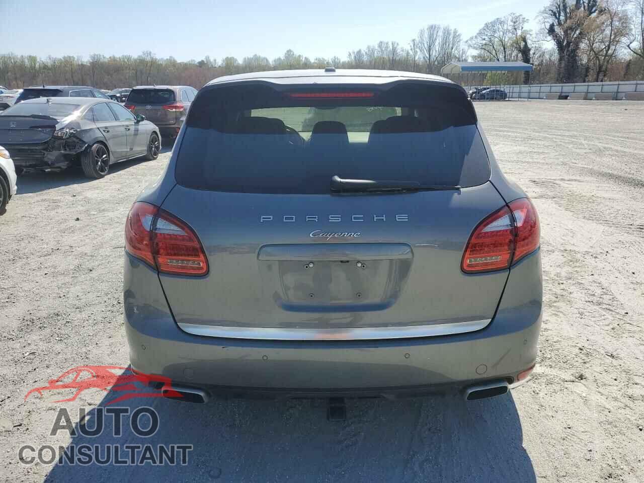 PORSCHE CAYENNE 2013 - WP1AA2A23DLA03958