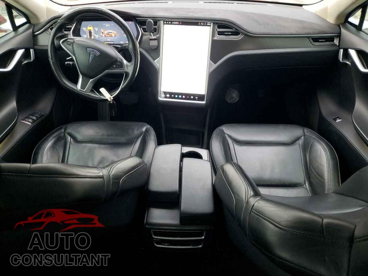 TESLA MODEL S 2015 - 5YJSA1E29FF112716