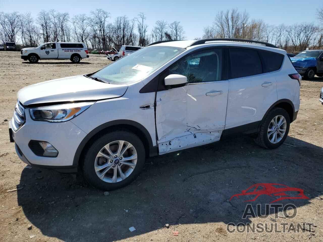 FORD ESCAPE 2018 - 1FMCU9GD8JUC27988