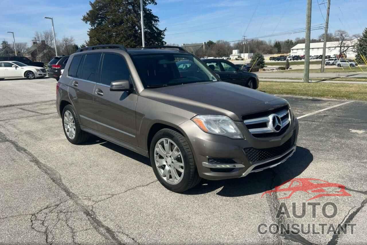 MERCEDES-BENZ GLK-CLASS 2013 - WDCGG8JB8DF965467