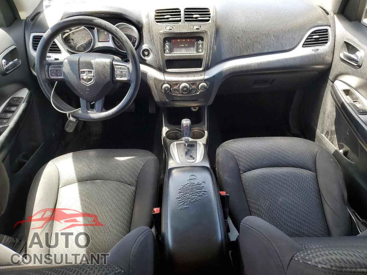 DODGE JOURNEY 2015 - 3C4PDCBG4FT678549