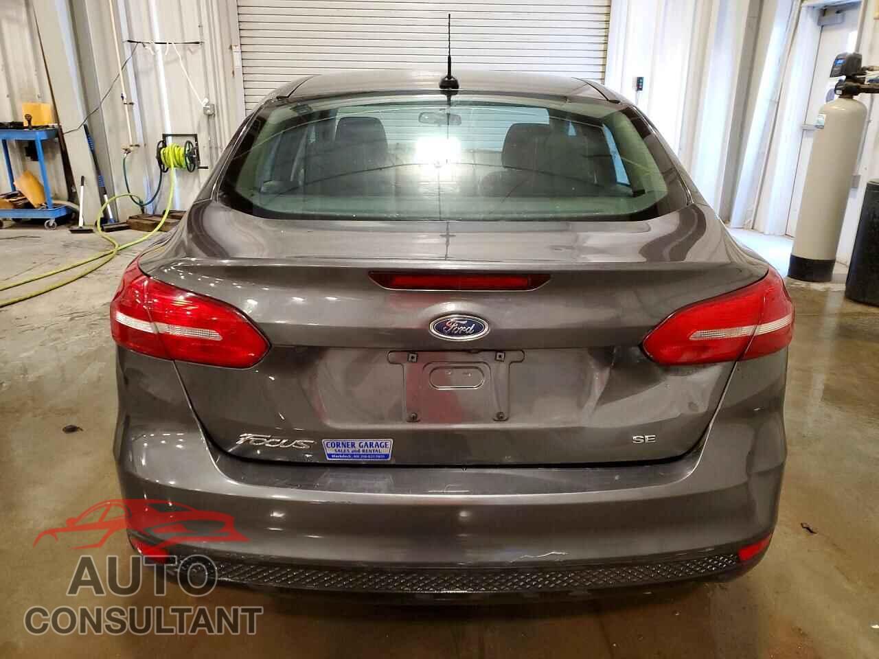 FORD FOCUS 2018 - 1FADP3F28JL327341
