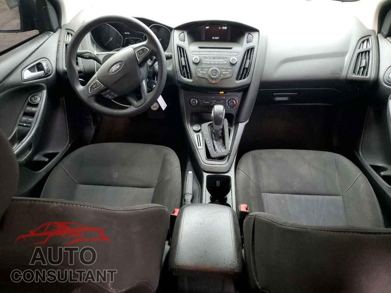 FORD FOCUS 2017 - 1FADP3K25HL294251