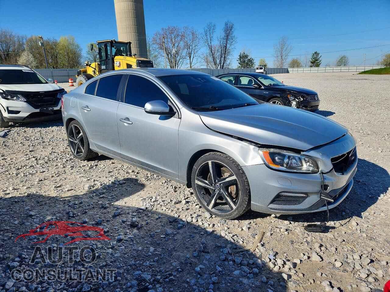 VOLVO S60 2014 - YV1902FH3E2293298