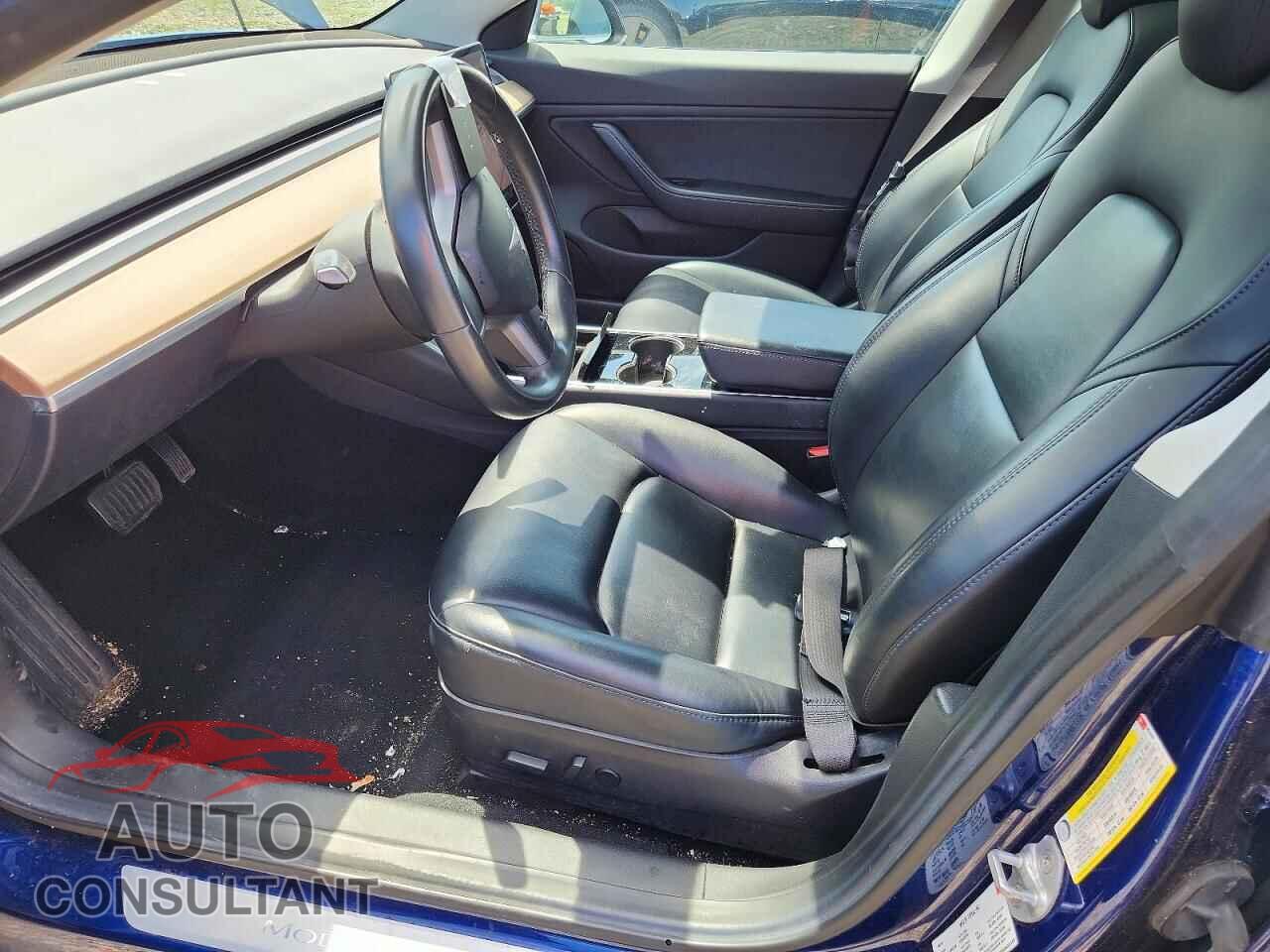 TESLA MODEL 3 2018 - 5YJ3E1EB6JF064447