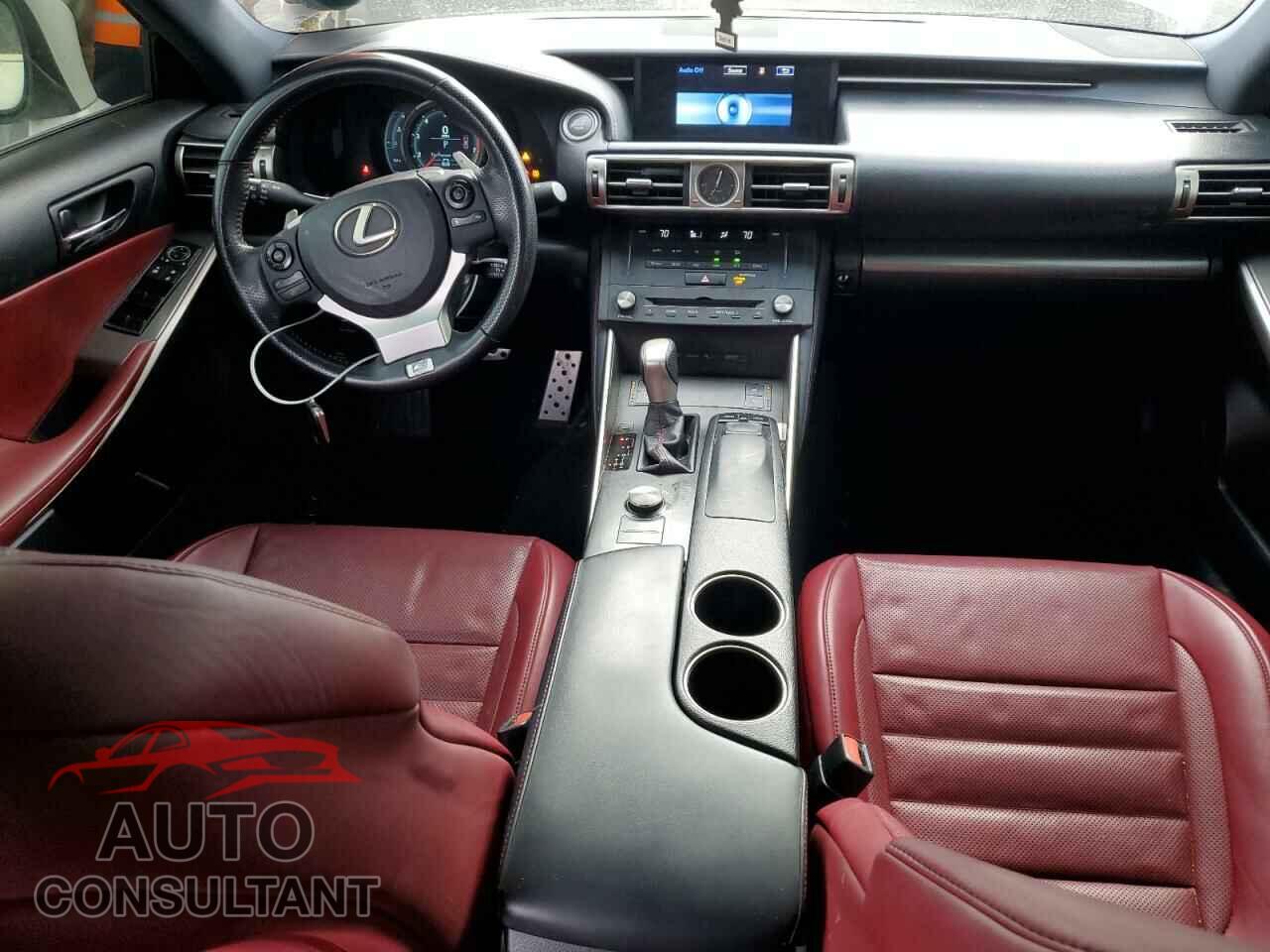 LEXUS IS 2015 - JTHCF1D2XF5017525