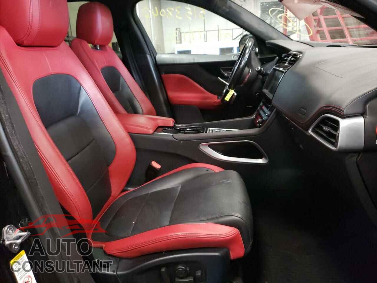 JAGUAR F-PACE 2017 - SADCM2BV3HA492877