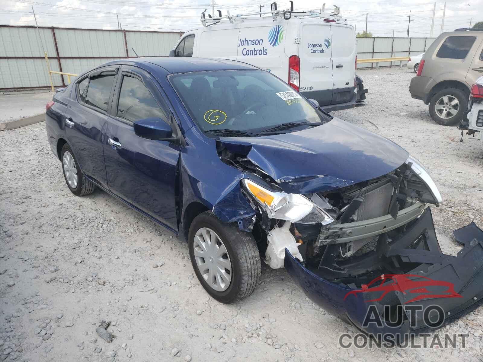 NISSAN VERSA 2019 - 3N1CN7AP0KL859035