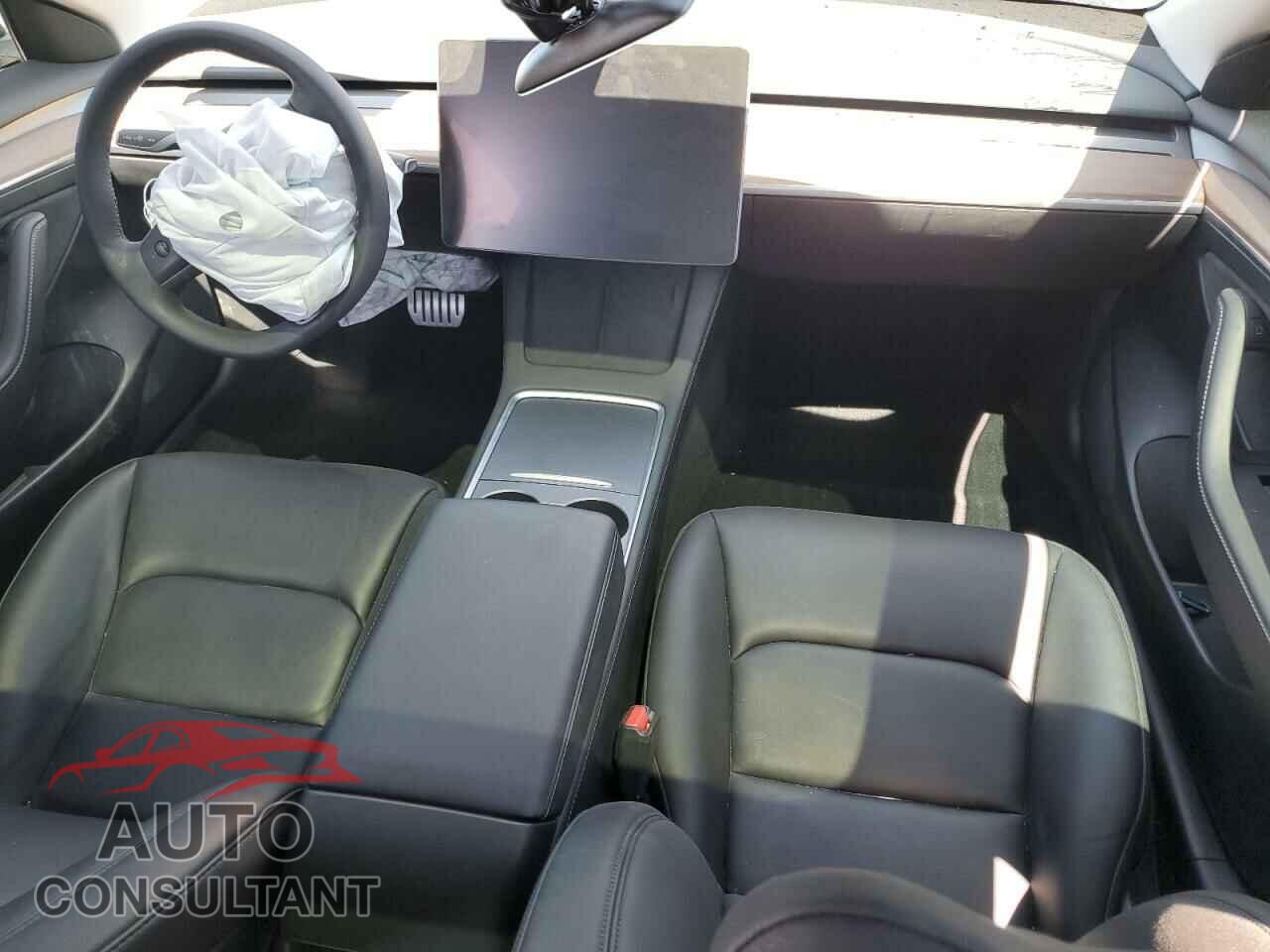 TESLA MODEL 3 2023 - 5YJ3E1ECXPF617537