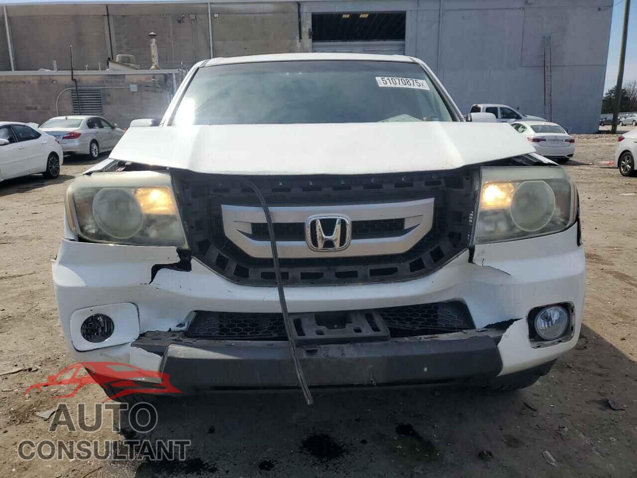 HONDA PILOT 2011 - 5FNYF3H56BB019157