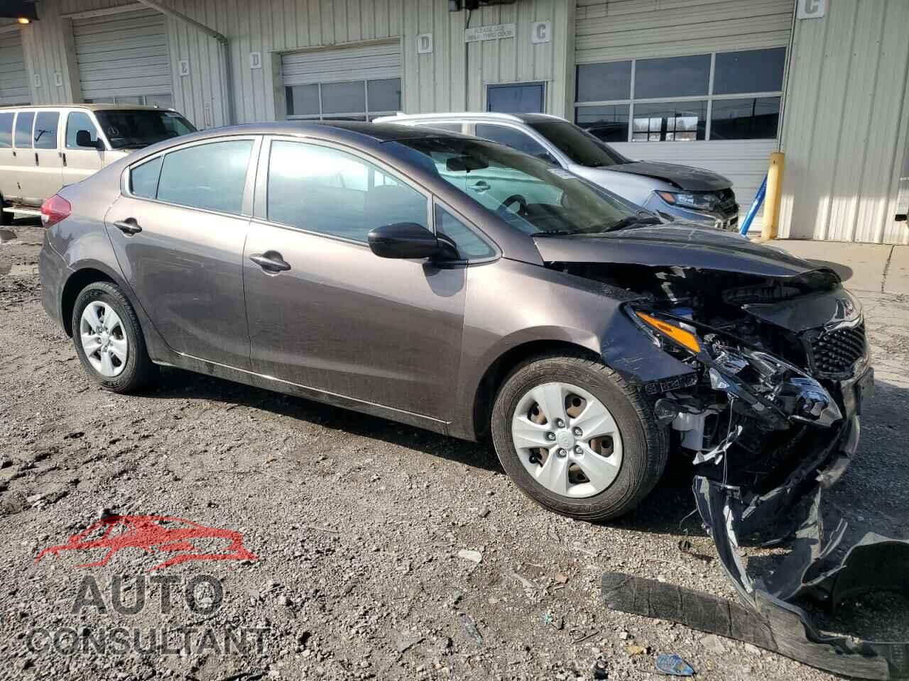 KIA FORTE 2017 - 3KPFK4A79HE050177