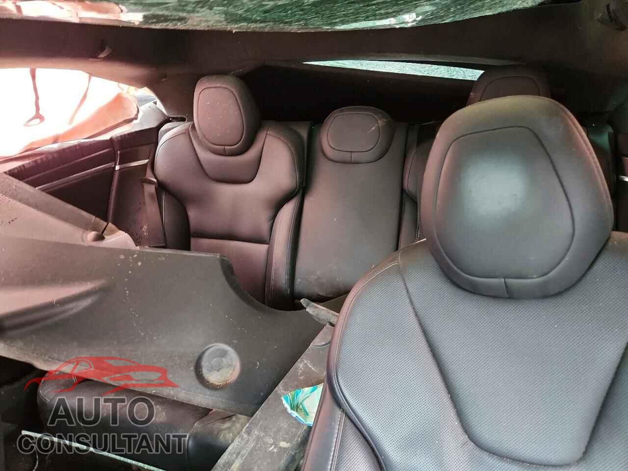 TESLA MODEL S 2021 - 5YJSA1E65MF447066