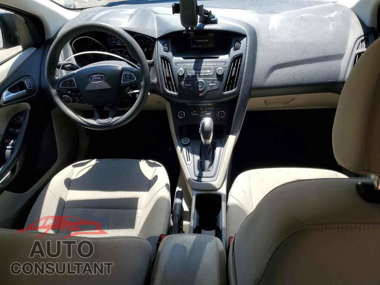 FORD FOCUS 2015 - 1FADP3F2XFL273046