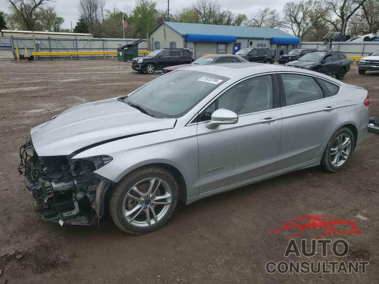 FORD FUSION 2015 - 3FA6P0RU3FR299428
