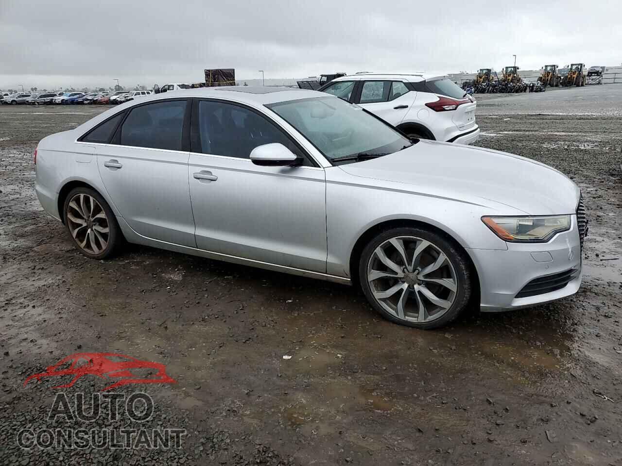 AUDI A6 2013 - WAUGFAFC1DN038122