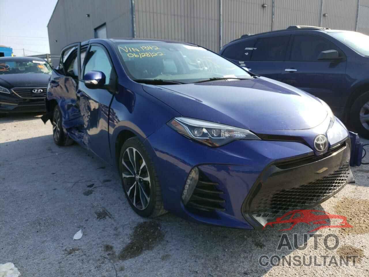 TOYOTA COROLLA 2017 - 2T1BURHEXHC881342