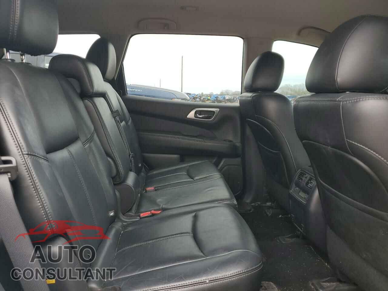 NISSAN PATHFINDER 2014 - 5N1AR2MMXEC671275