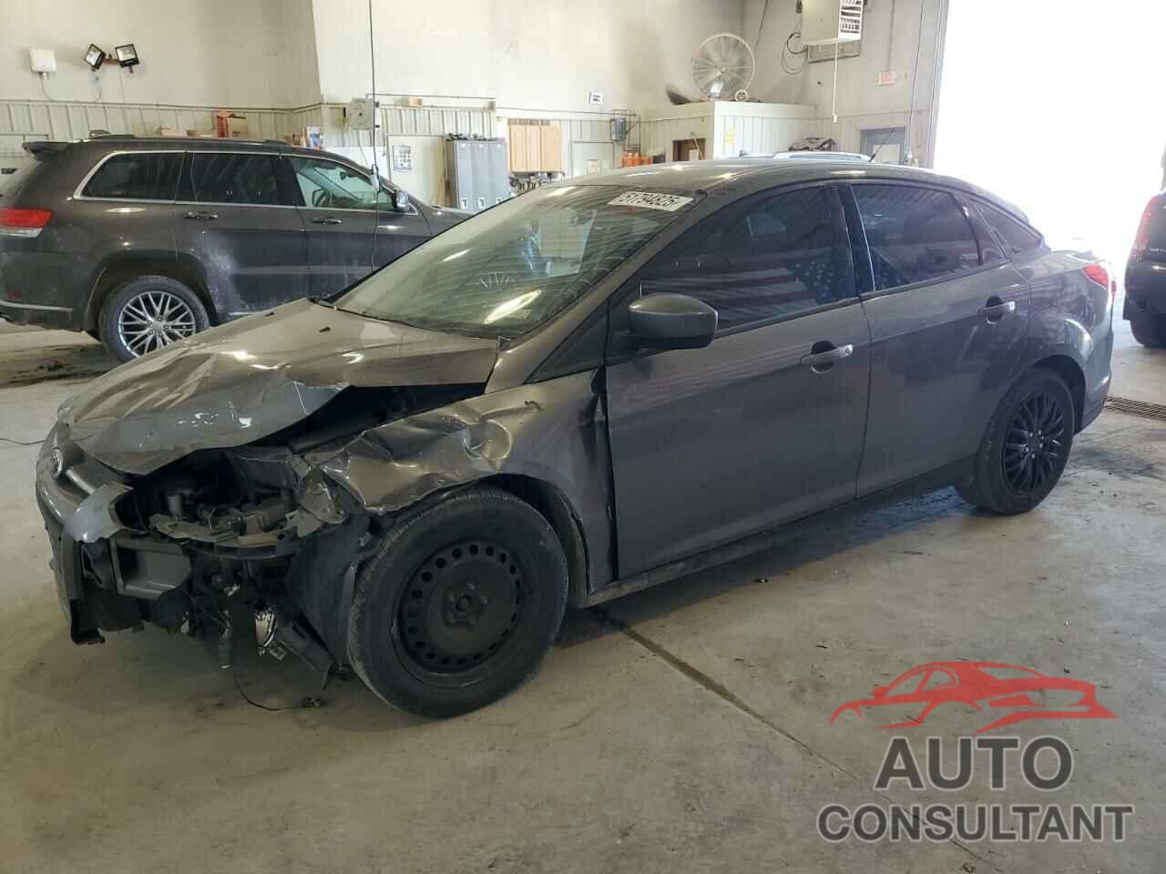 FORD FOCUS 2012 - 1FAHP3F24CL335702
