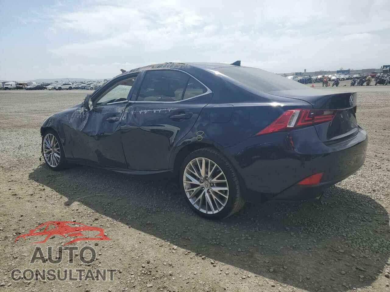 LEXUS IS 2014 - JTHBF1D29E5013475