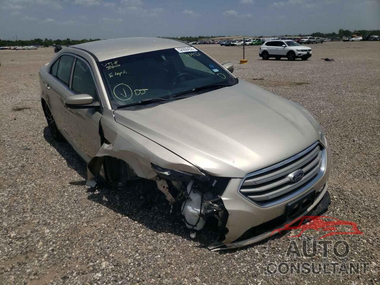 FORD TAURUS 2018 - 1FAHP2E81JG111924