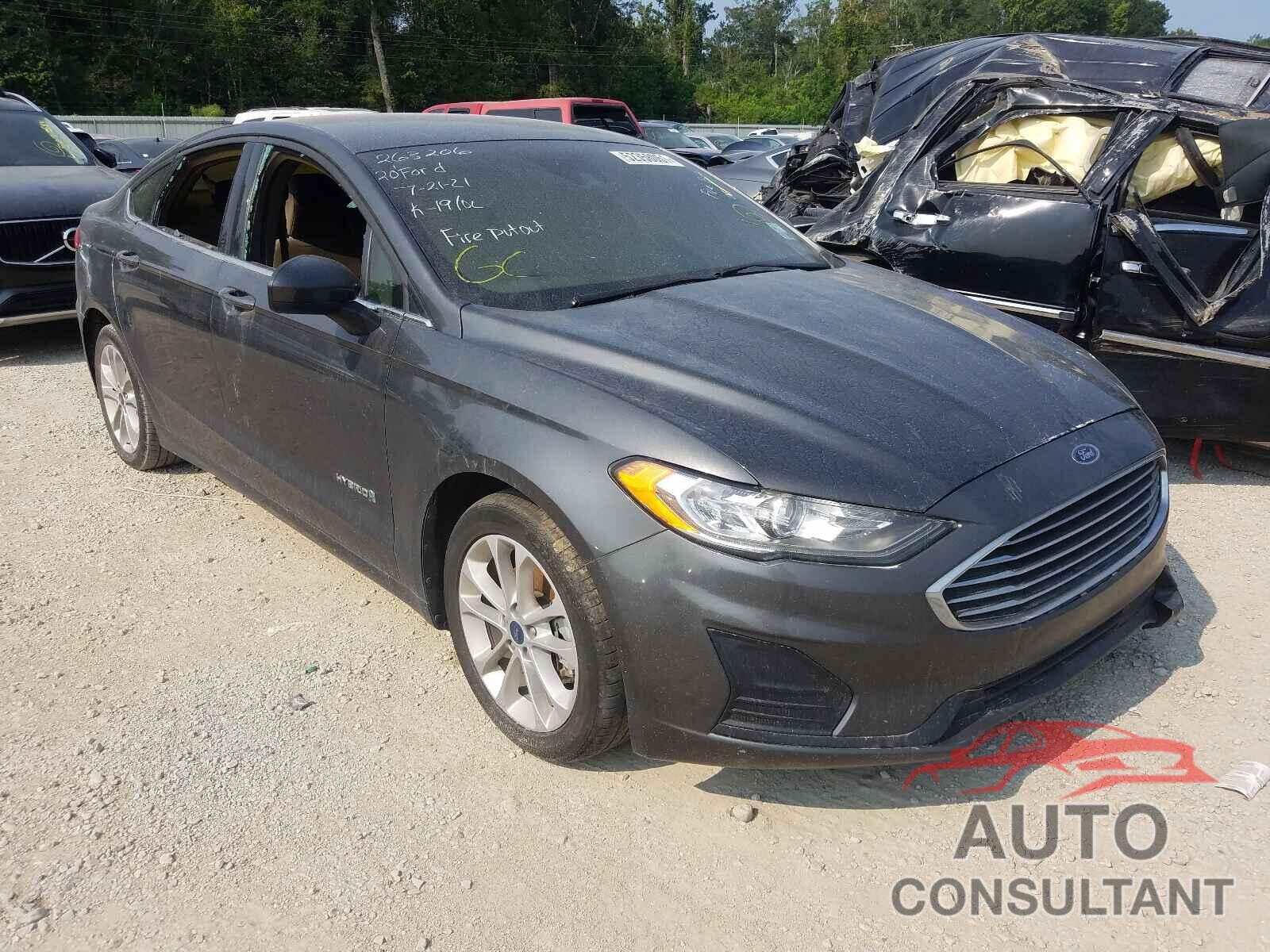 FORD FUSION 2019 - 3FA6P0LUXKR263206