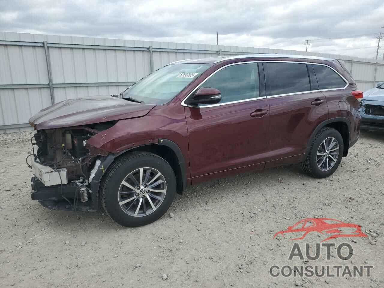 TOYOTA HIGHLANDER 2018 - 5TDJZRFH1JS800297