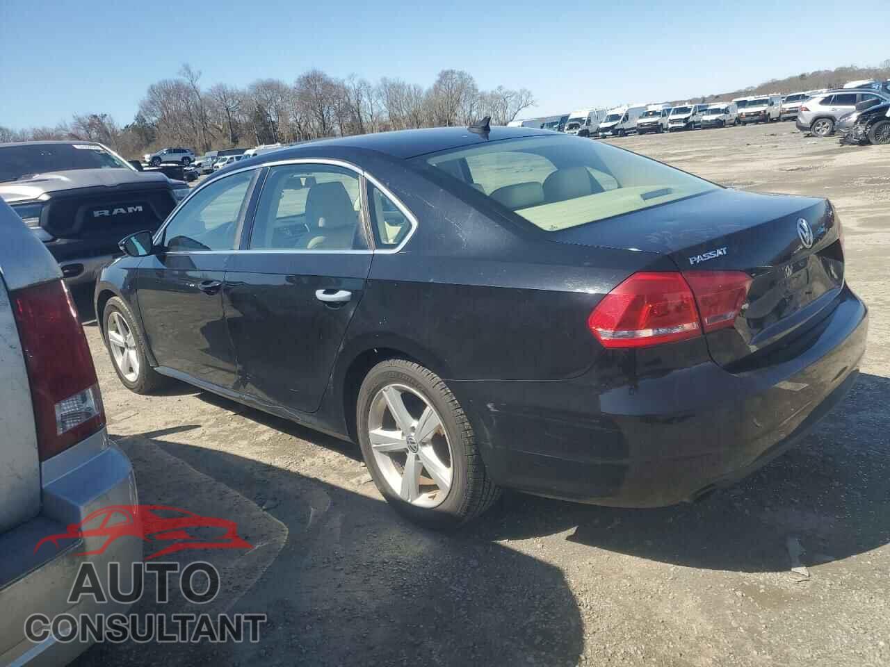 VOLKSWAGEN PASSAT 2012 - 1VWBP7A39CC102662