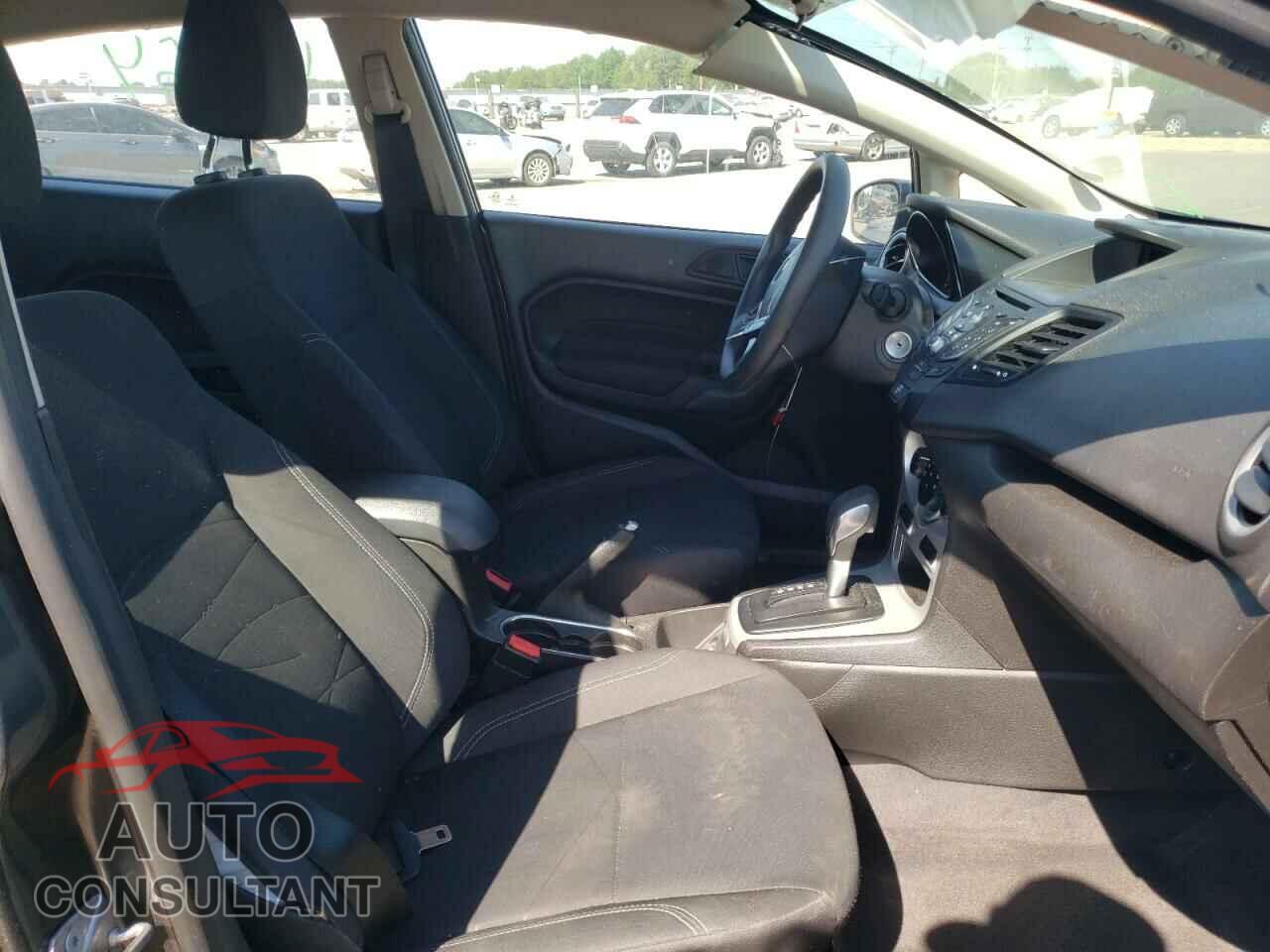 FORD FIESTA 2019 - 3FADP4EJ1KM113564