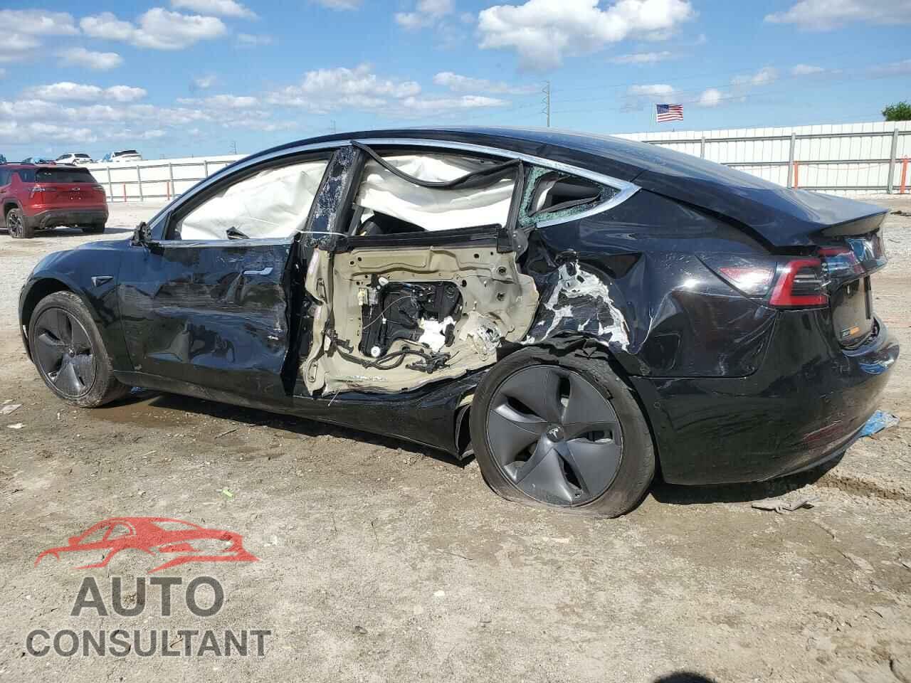 TESLA MODEL 3 2020 - 5YJ3E1EAXLF796655