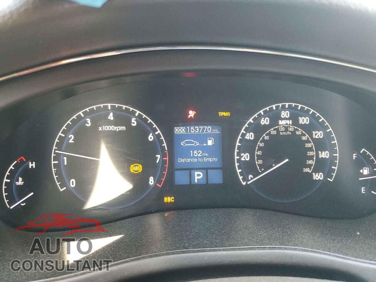 HYUNDAI GENESIS 2009 - KMHGC46E09U026082
