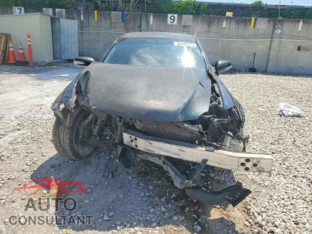 LEXUS IS 2010 - JTHBF5C21A5125335