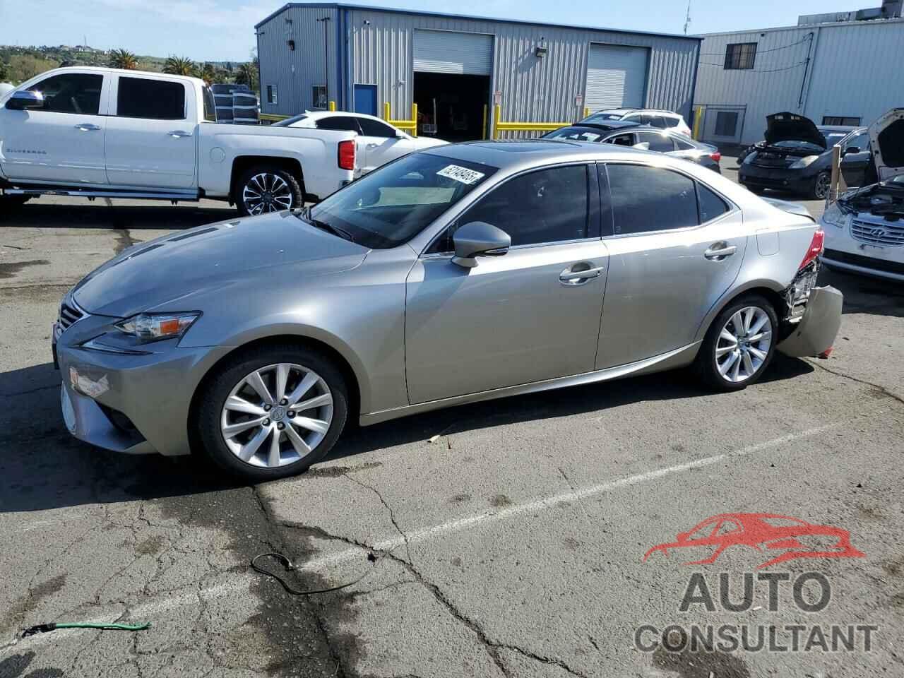 LEXUS IS 2016 - JTHBA1D20G5038041