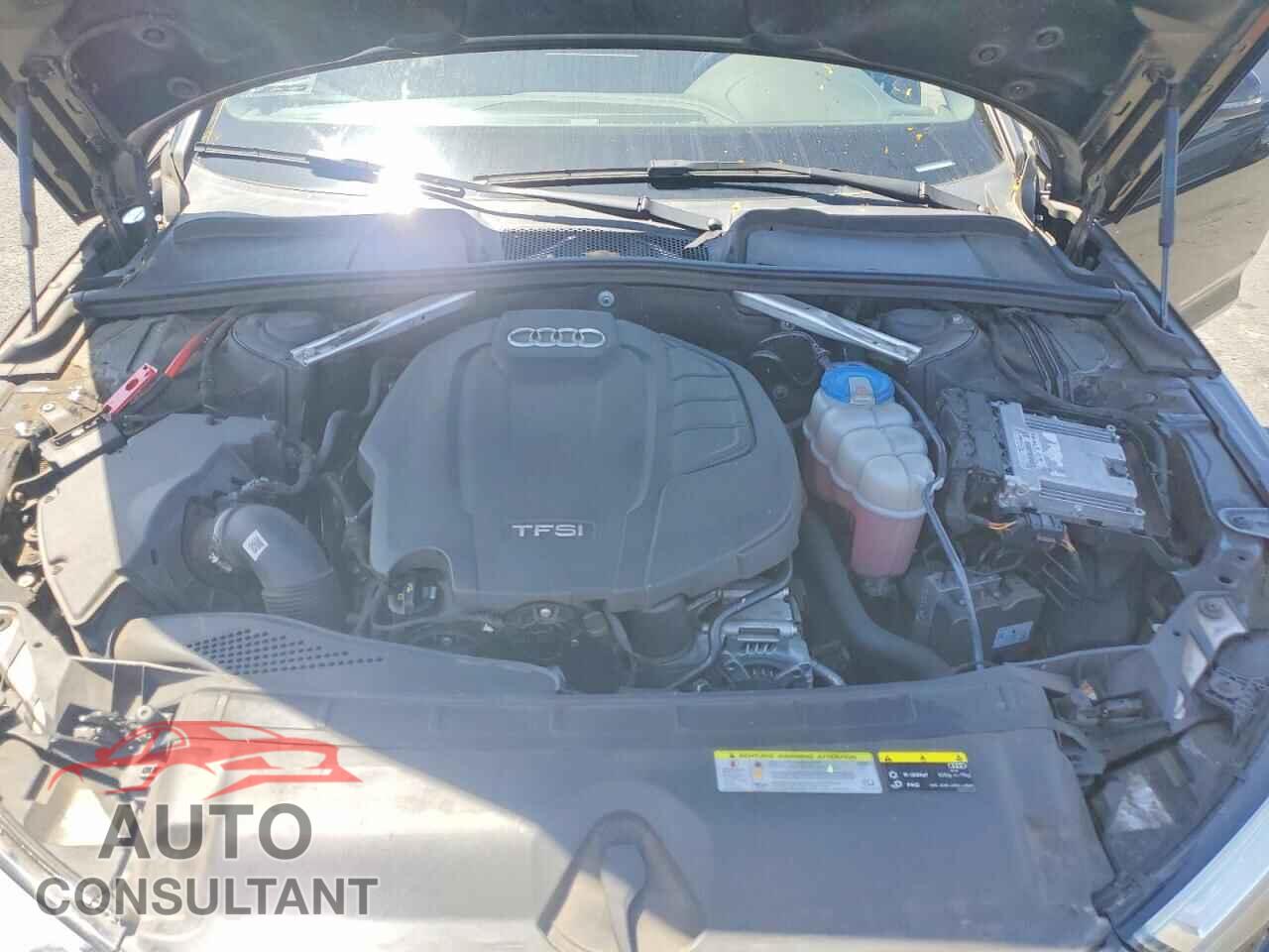 AUDI A4 2018 - WAULMAF47JA044667