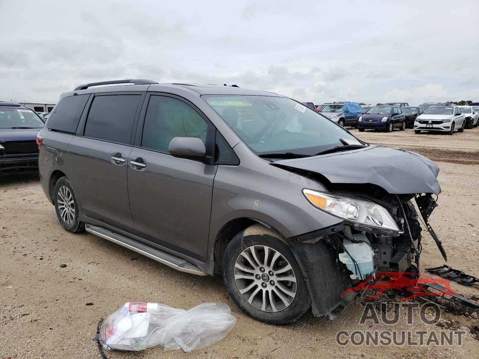 TOYOTA SIENNA 2018 - 5TDYZ3DC2JS906860