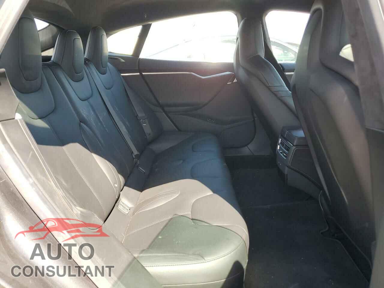 TESLA MODEL S 2017 - 5YJSA1E16HF178733