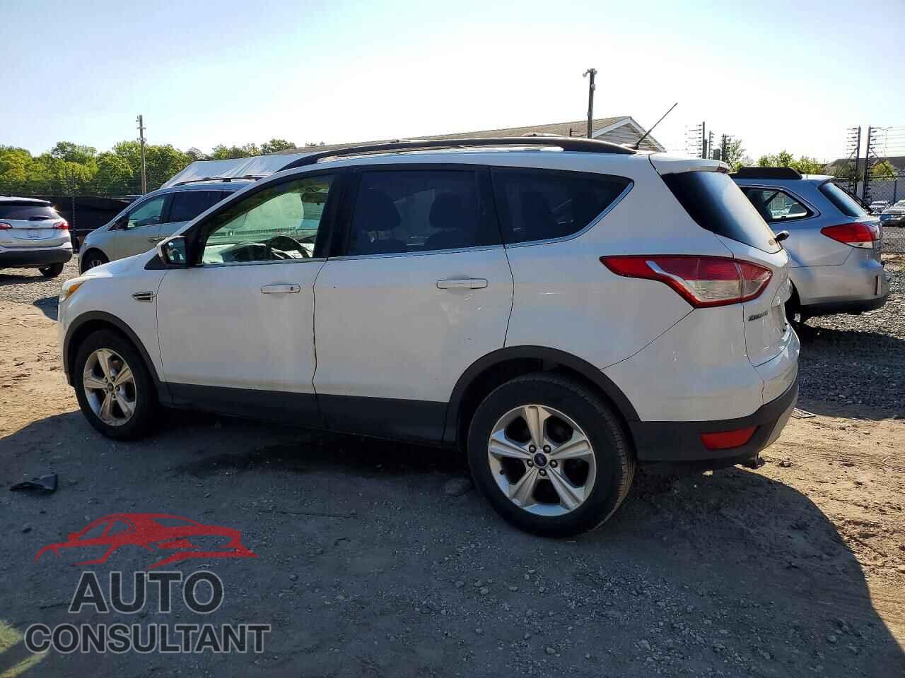 FORD ESCAPE 2013 - 1FMCU0GX8DUB21342