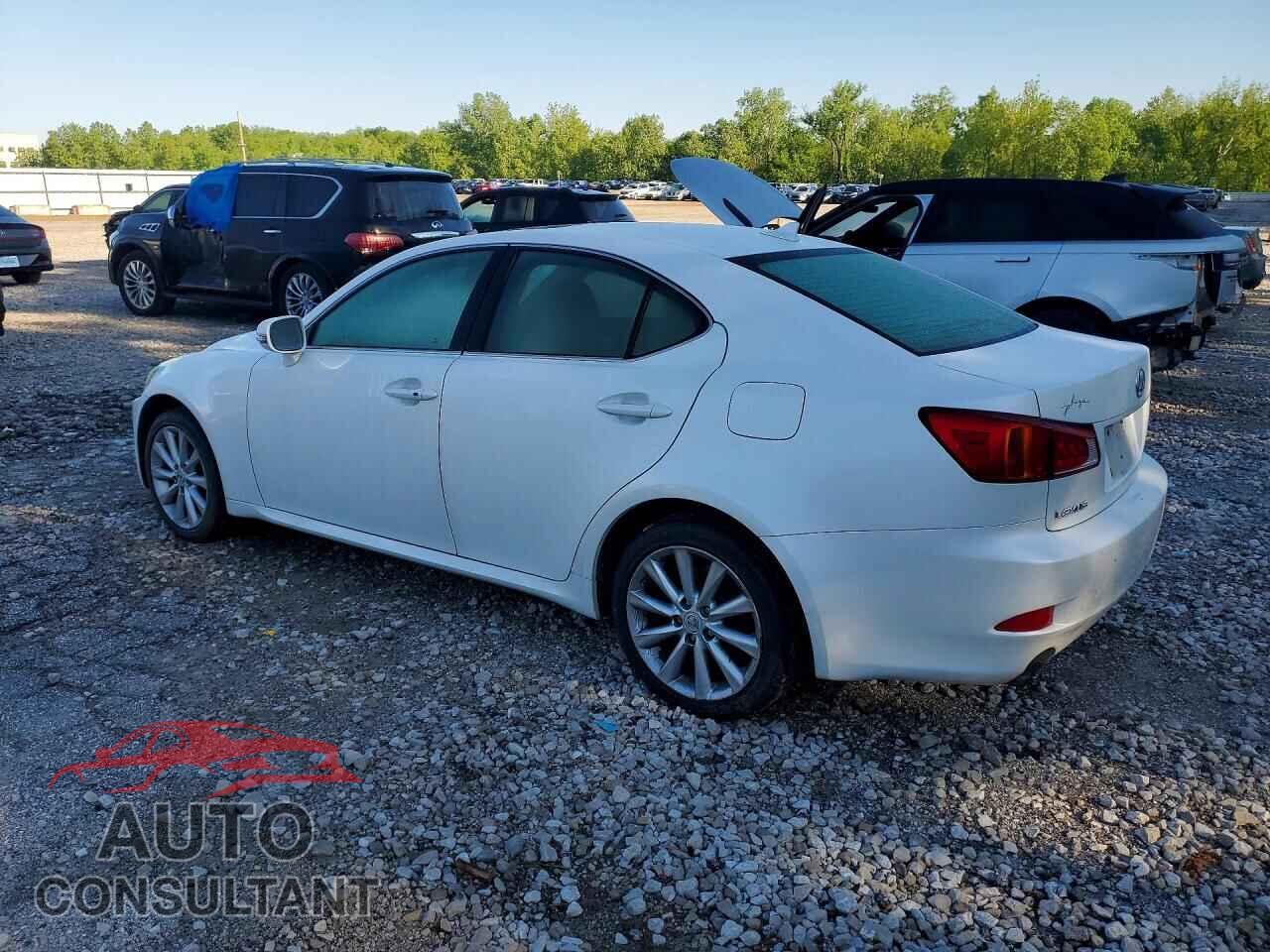 LEXUS IS 2009 - JTHCK262195035799