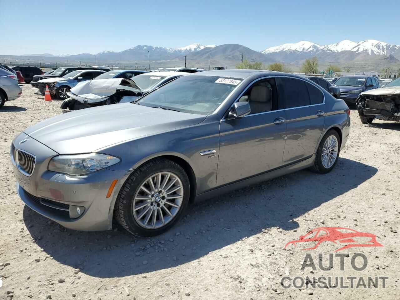 BMW 5 SERIES 2011 - WBAFU7C5XBC878905