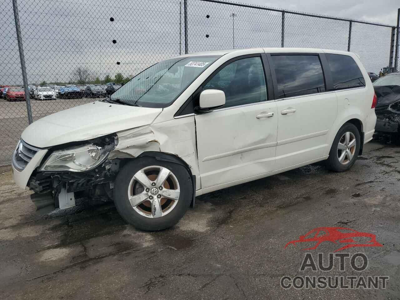 VOLKSWAGEN ROUTAN 2010 - 2V4RW5DX7AR236958