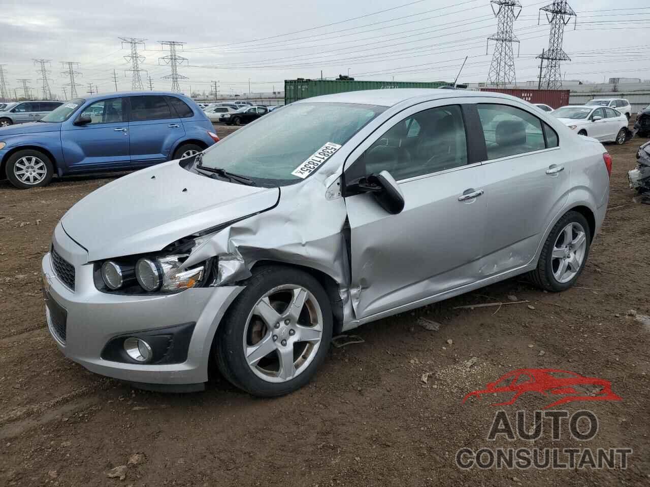CHEVROLET SONIC 2015 - 1G1JE5SB2F4208778