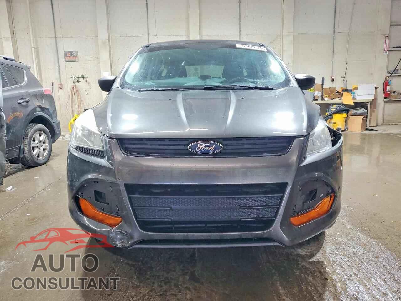FORD ESCAPE 2016 - 1FMCU0F71GUC76725