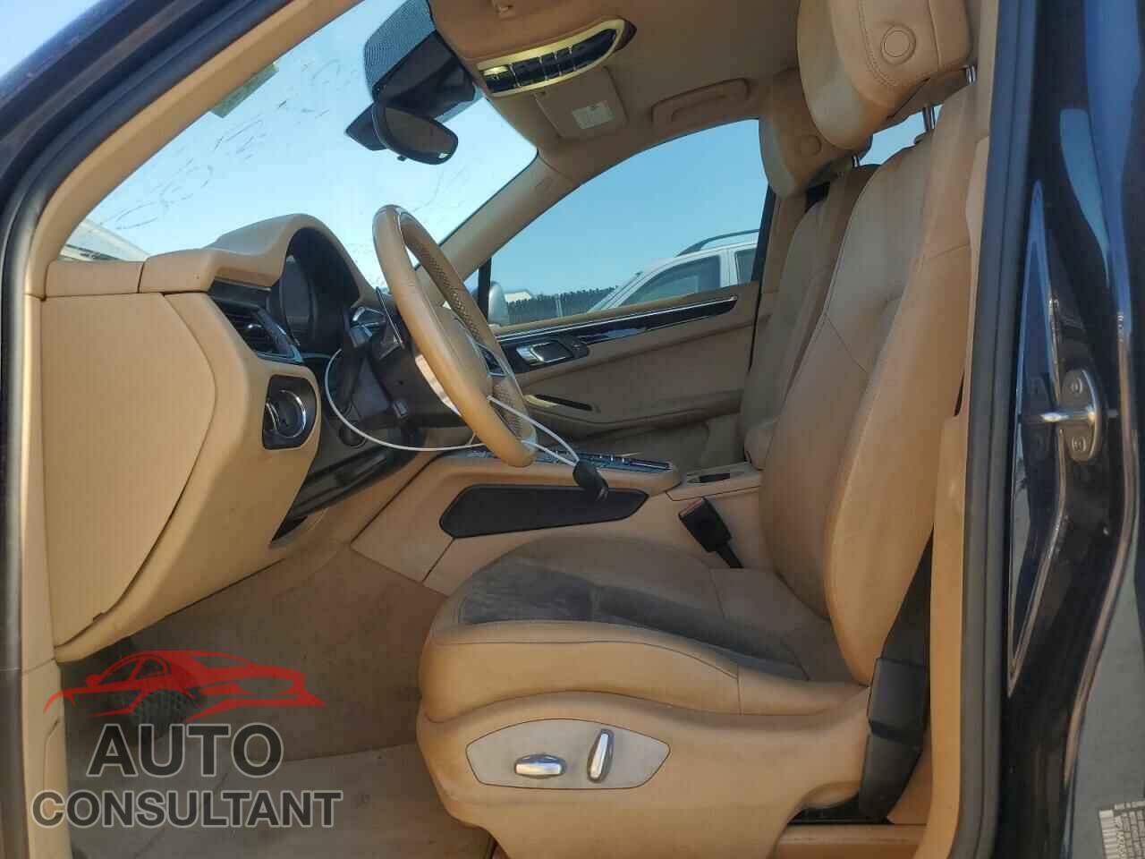 PORSCHE MACAN 2017 - WP1AA2A5XHLB00378