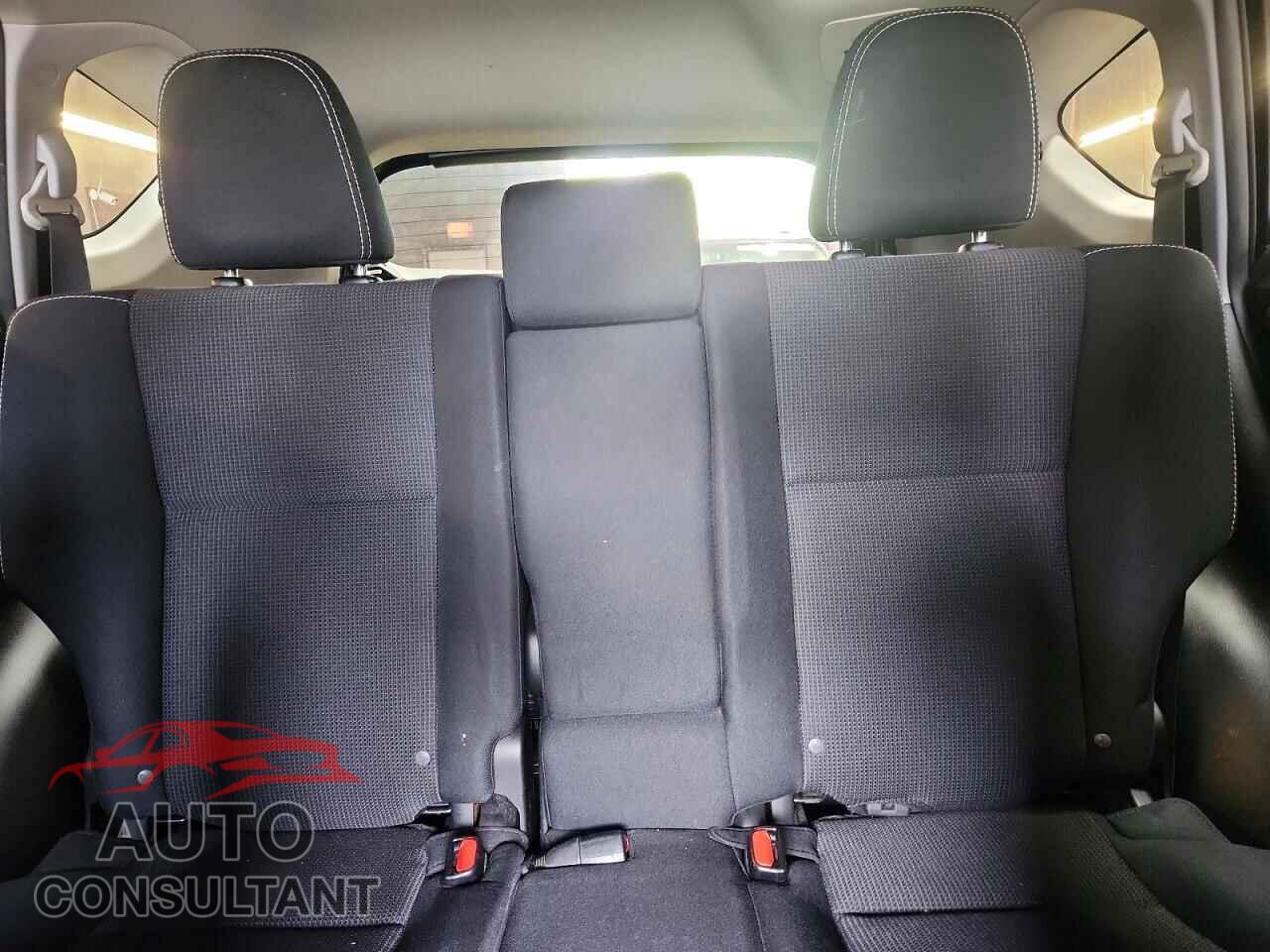 TOYOTA RAV4 2017 - 2T3RFREV2HW692879