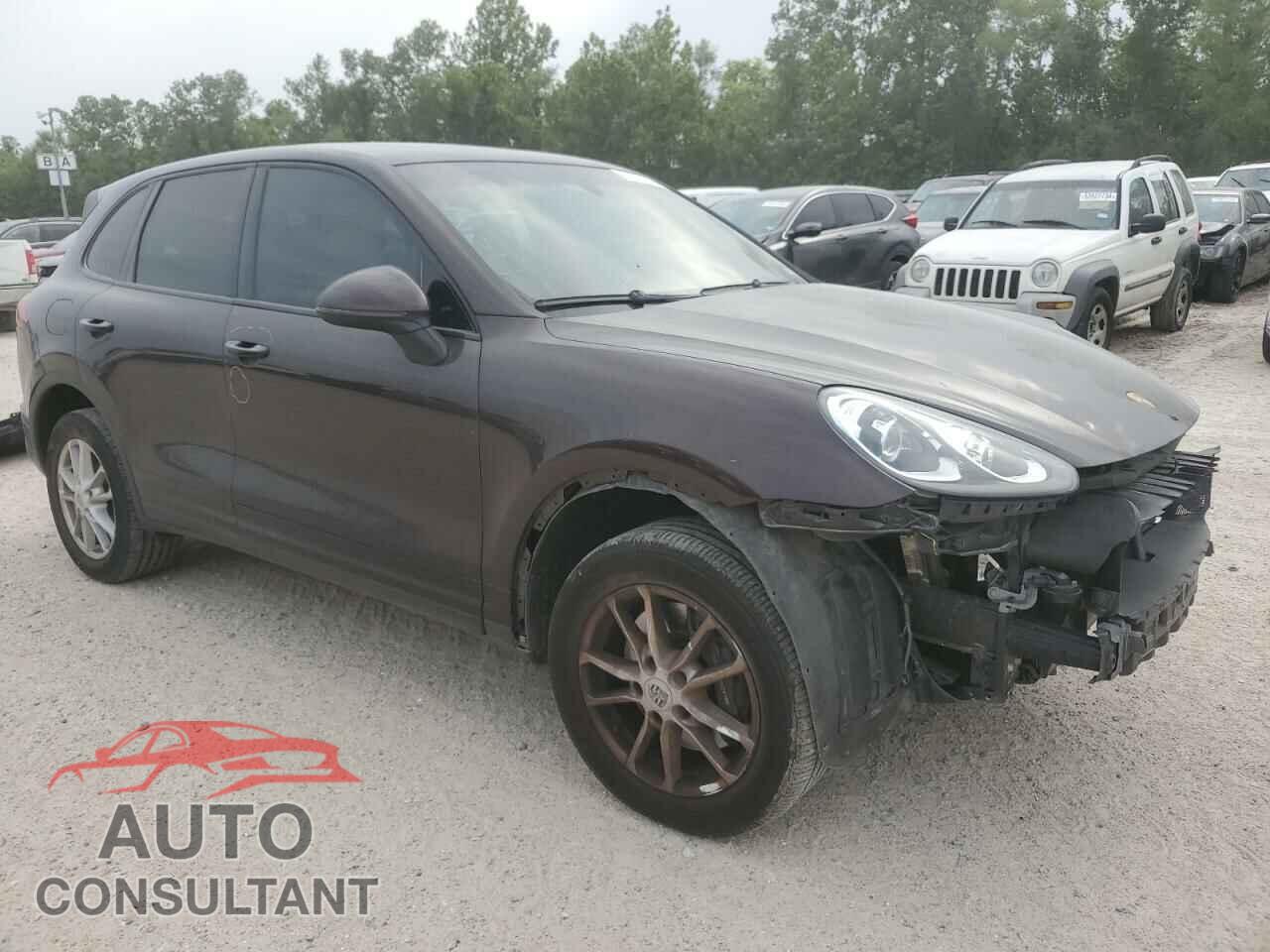 PORSCHE CAYENNE 2016 - WP1AA2A25GKA08511